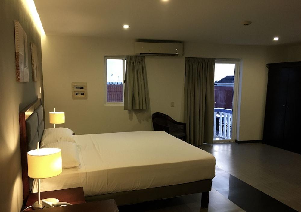 Curacao Suites Hotel Willemstad Eksteriør bilde